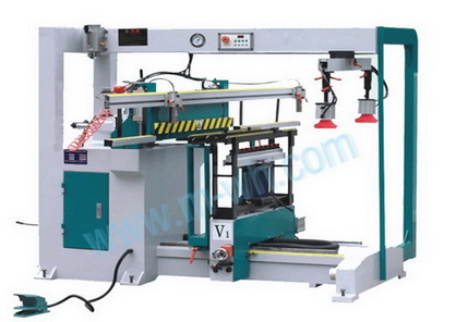 Two spindles drilling machine